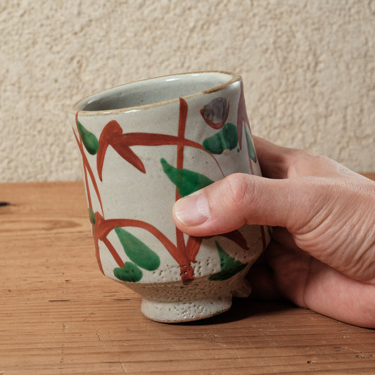 湯呑み 大 鉄絵・赤絵 唐草文 - 益子焼 - 03 | 松原 直之