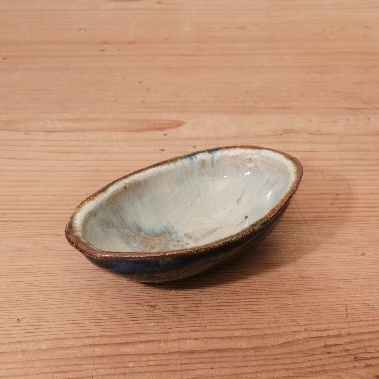 田尾 明子 ] 木の実鉢-青釉 – 菜じみ-najimi- 日本の陶器や磁器、手