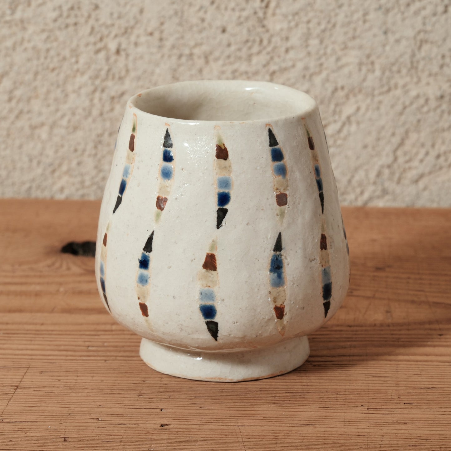 ワインカップ（白） 幾何学模様 | 加守田 太郎