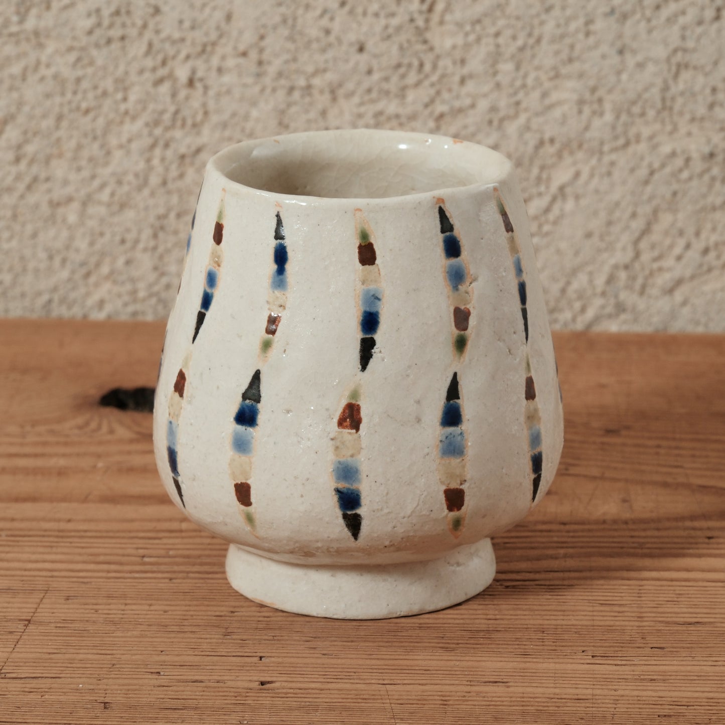 ワインカップ（白） 幾何学模様 | 加守田 太郎