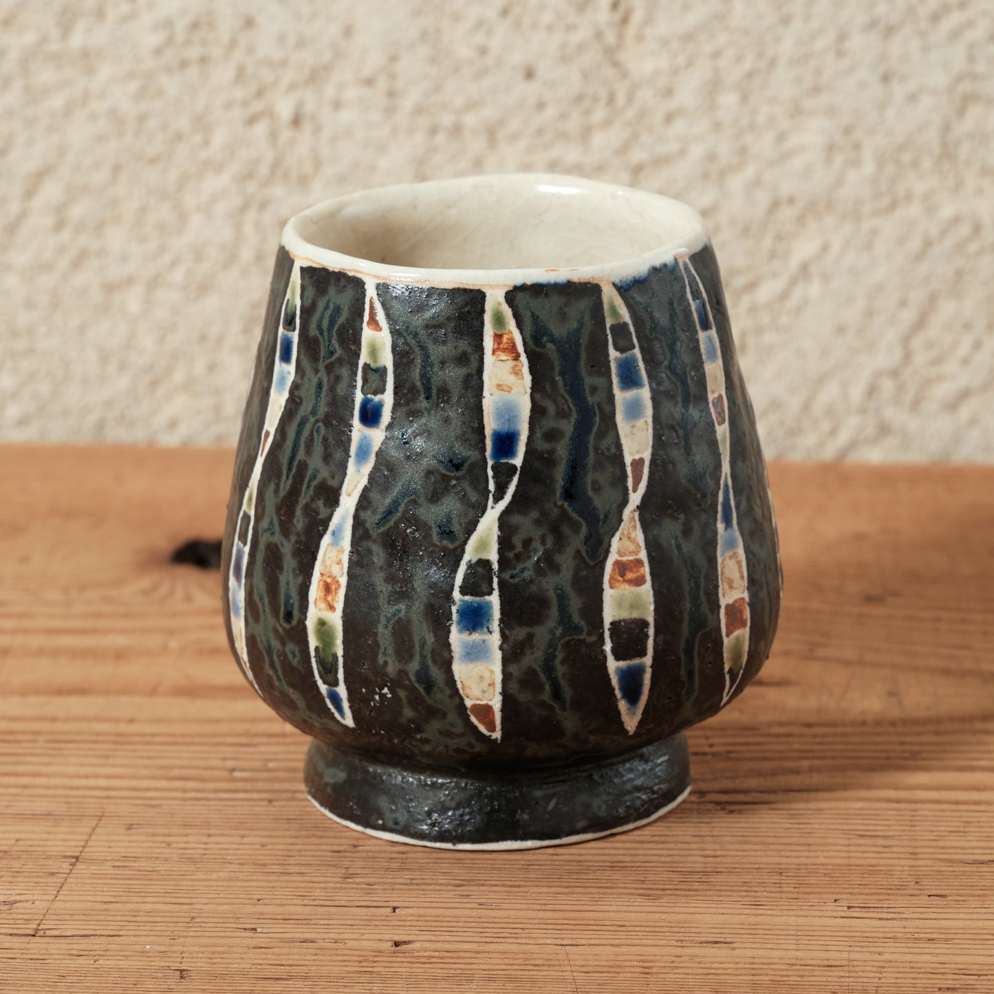 ワインカップ（黒） 幾何学模様 | 加守田 太郎