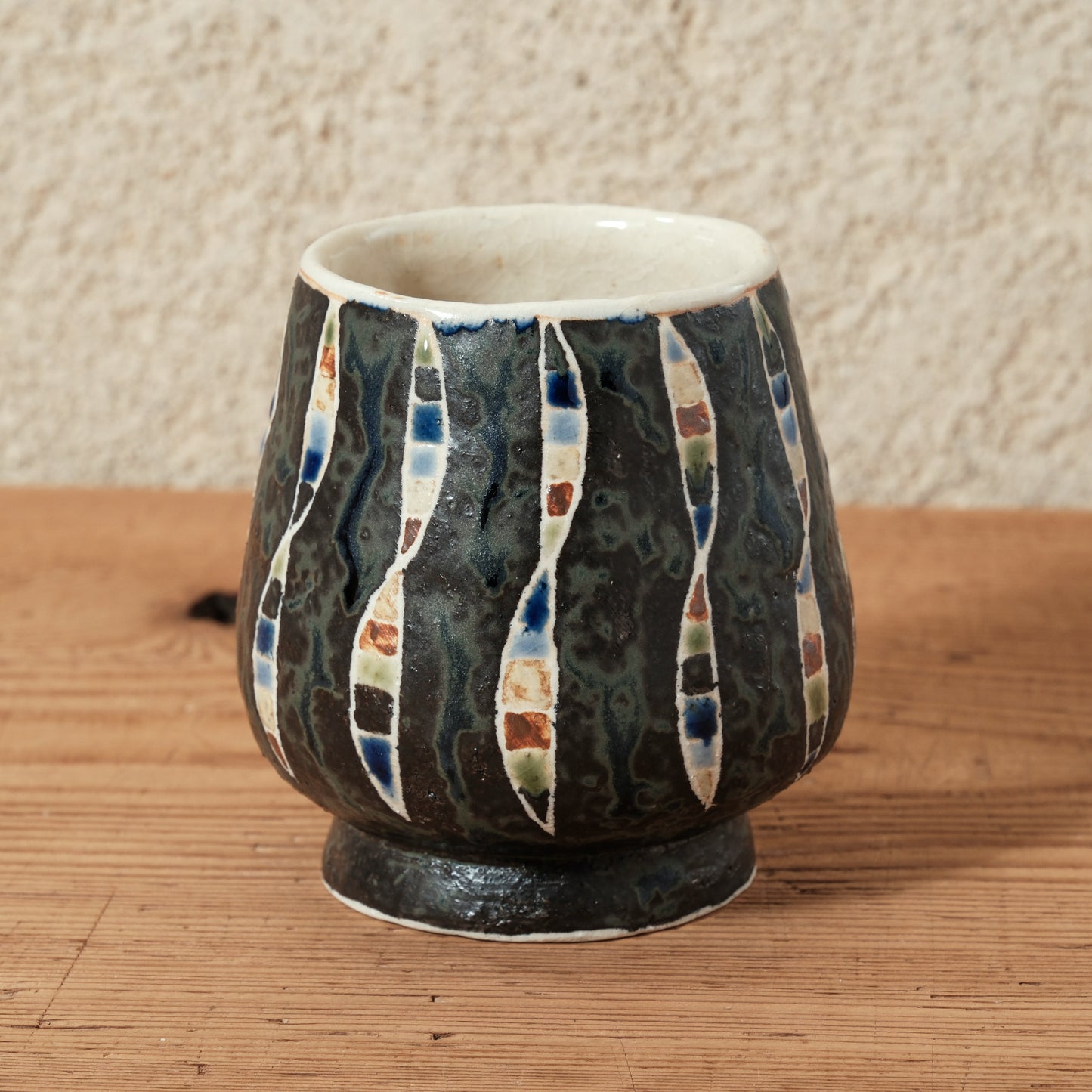 ワインカップ（黒） 幾何学模様 | 加守田 太郎