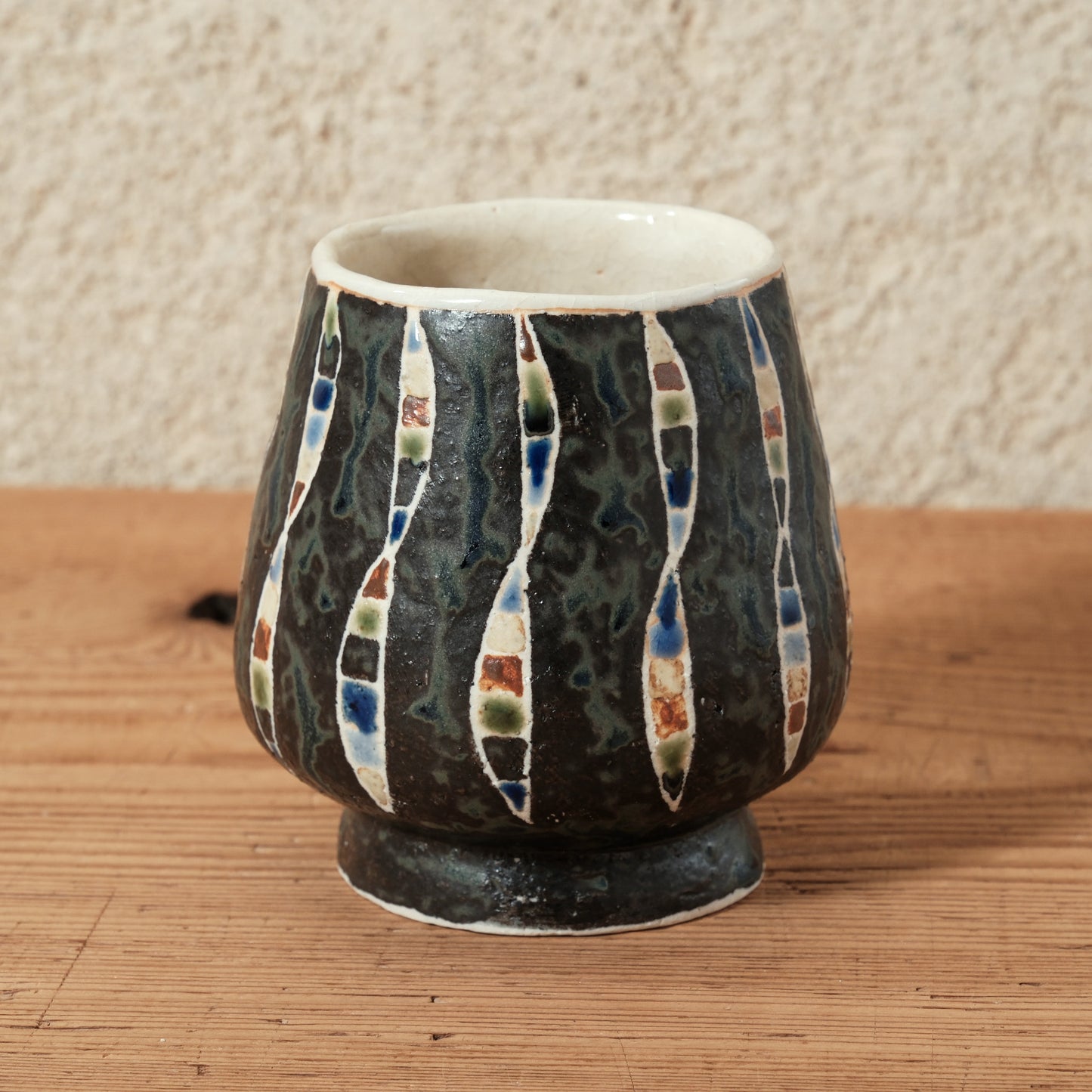 ワインカップ（黒） 幾何学模様 | 加守田 太郎