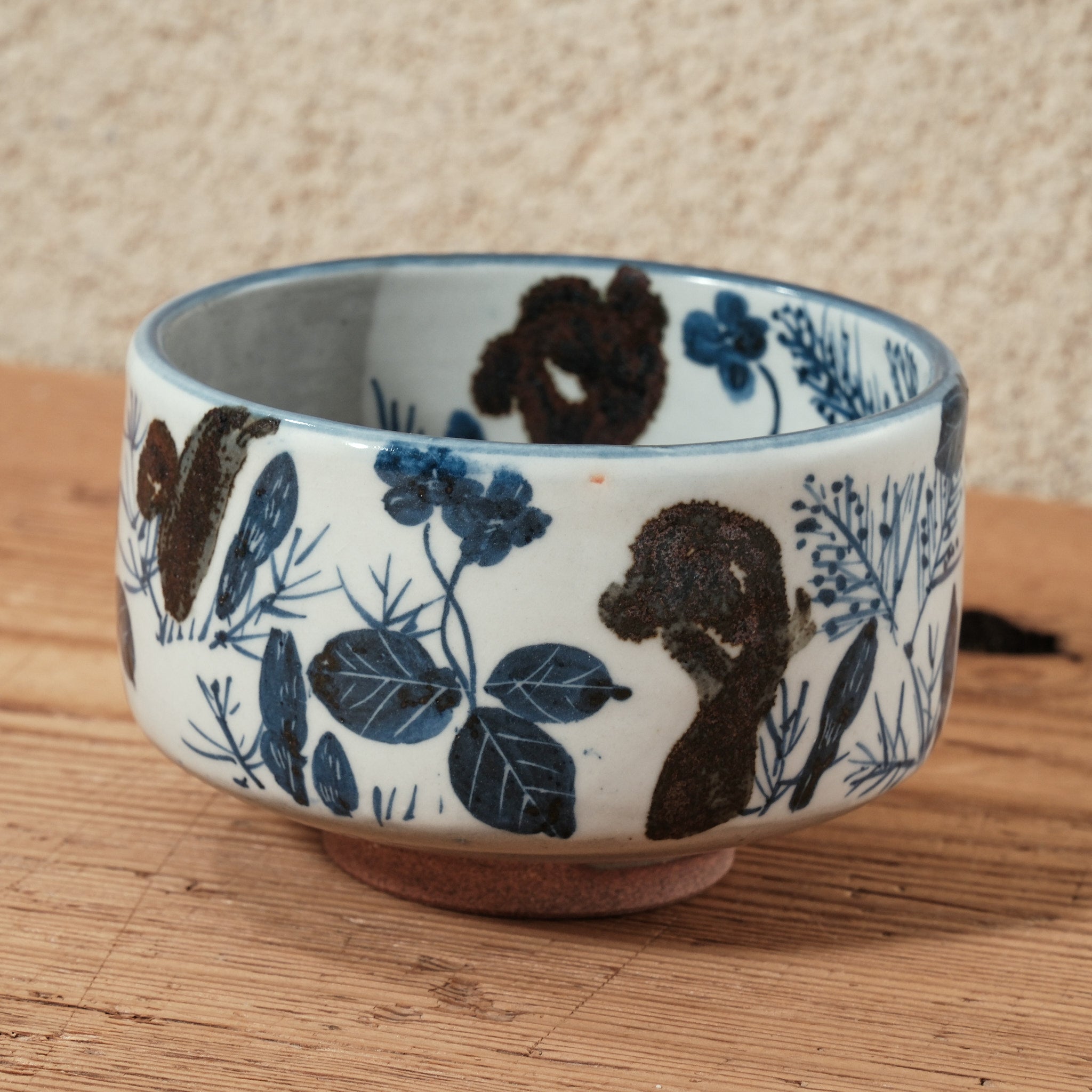 宮本 博 | 銹絵染付茶碗 春草図（清水焼・乾山写） – 菜じみ-najimi