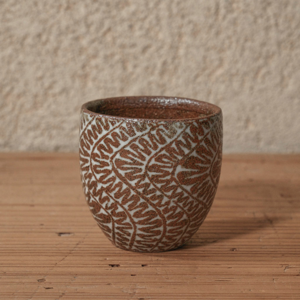 [ 松原 直之 ] 湯呑み小 象嵌唐草文 - 益子焼 - 05