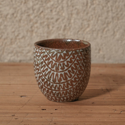 [ 松原 直之 ] 湯呑み小 象嵌唐草文 - 益子焼 - 06