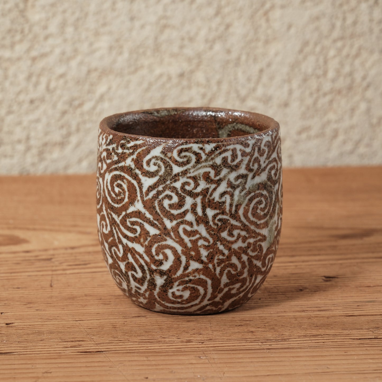 湯呑み小 象嵌唐草文 - 益子焼 - 02 | 松原 直之