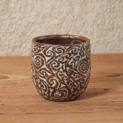 湯呑み小 象嵌唐草文 - 益子焼 - 02 | 松原 直之