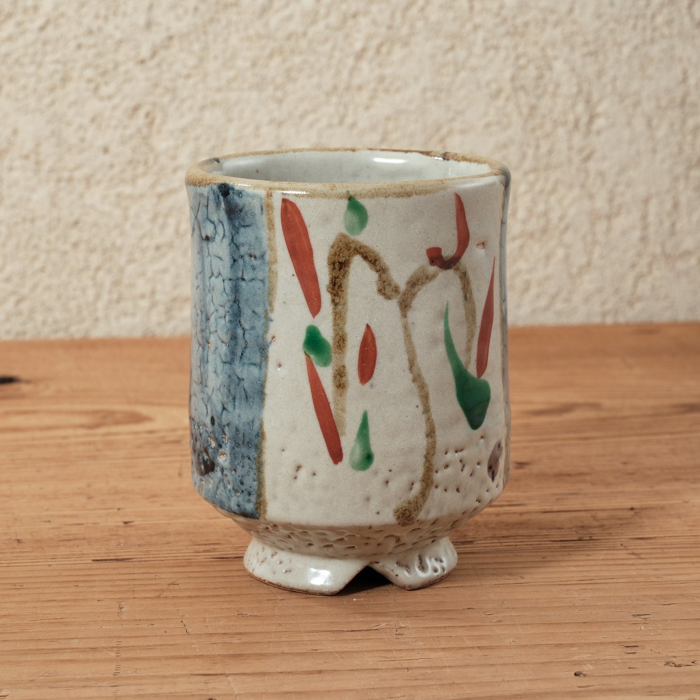 湯呑み 大 鉄絵・赤絵 唐草文 - 益子焼 - 01 | 松原 直之