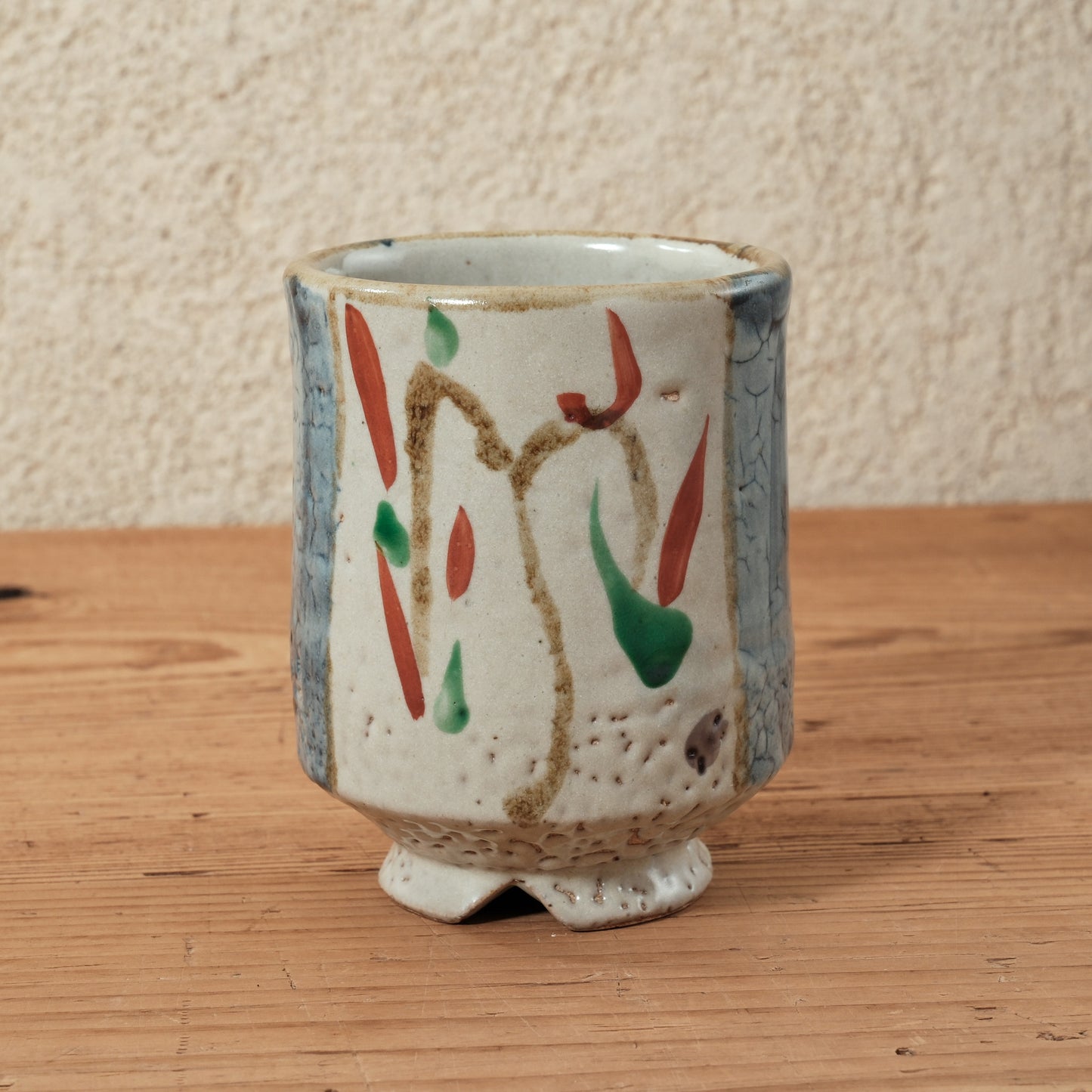 湯呑み 大 鉄絵・赤絵 唐草文 - 益子焼 - 01 | 松原 直之