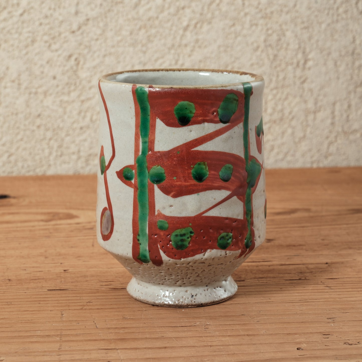 湯呑み 大 鉄絵・赤絵 唐草文 - 益子焼 - 02 | 松原 直之