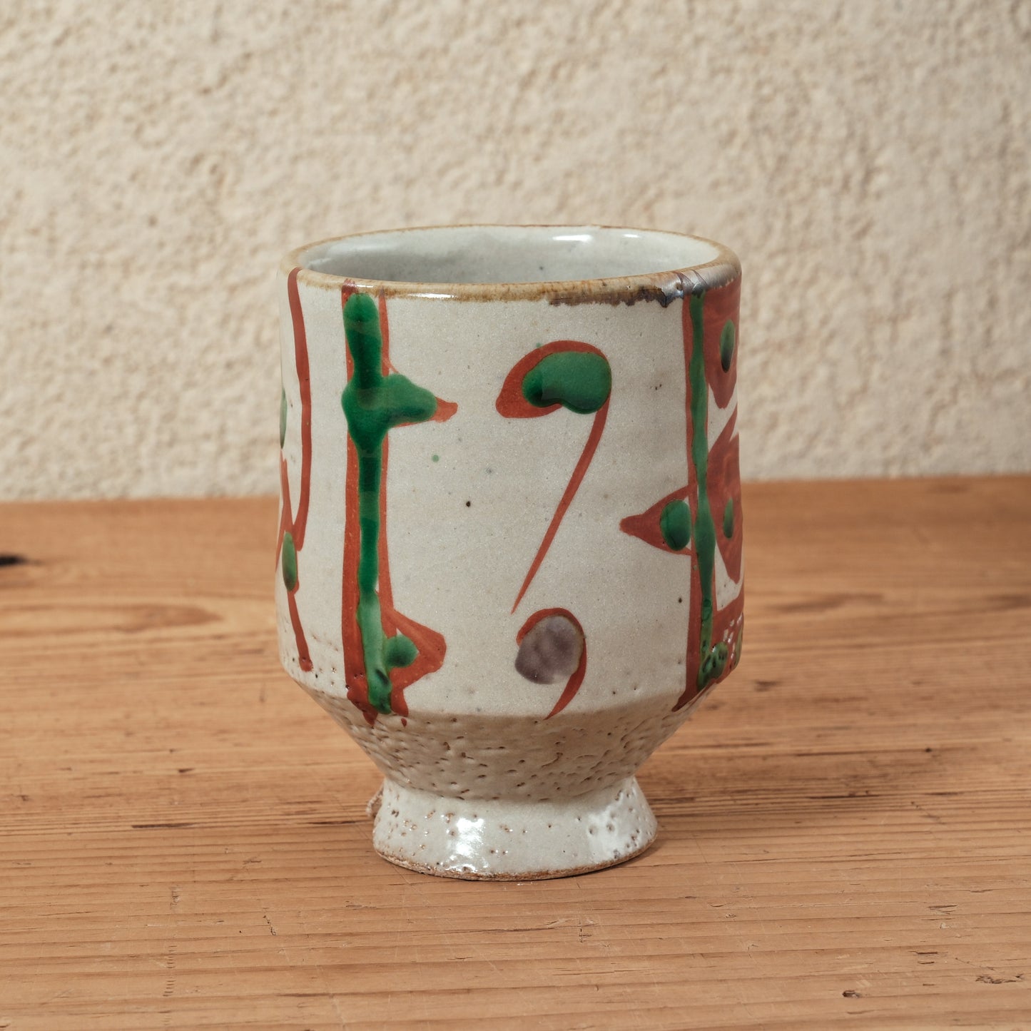 湯呑み 大 鉄絵・赤絵 唐草文 - 益子焼 - 04 | 松原 直之