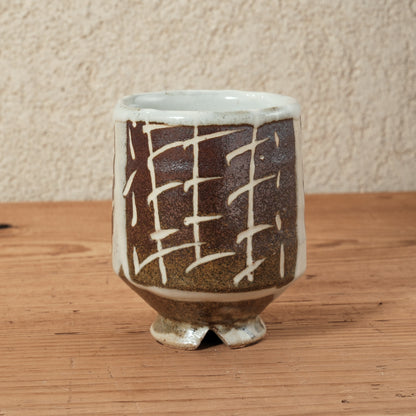 湯呑み 大 鉄絵 唐草文 - 益子焼 - 01 | 松原 直之