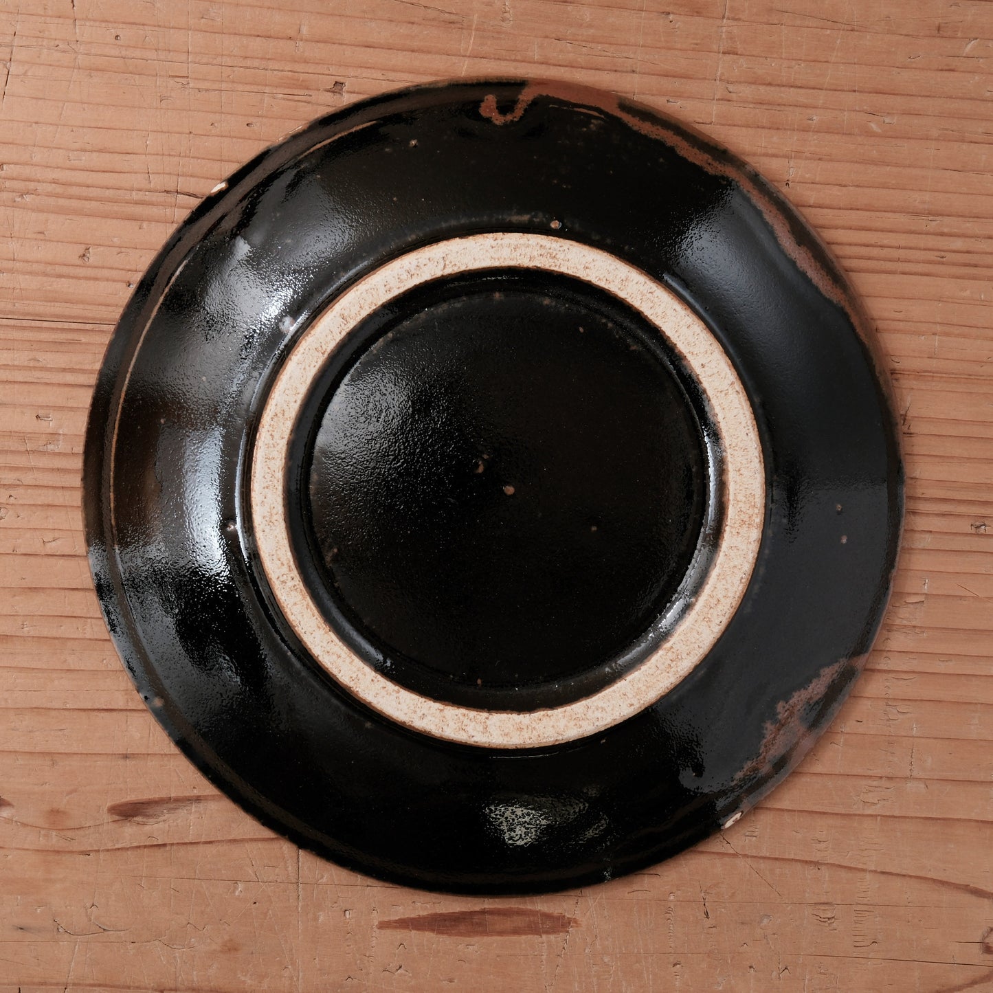 [ 村澤 享 ] 柿釉抜絵7寸・中皿② - 益子焼