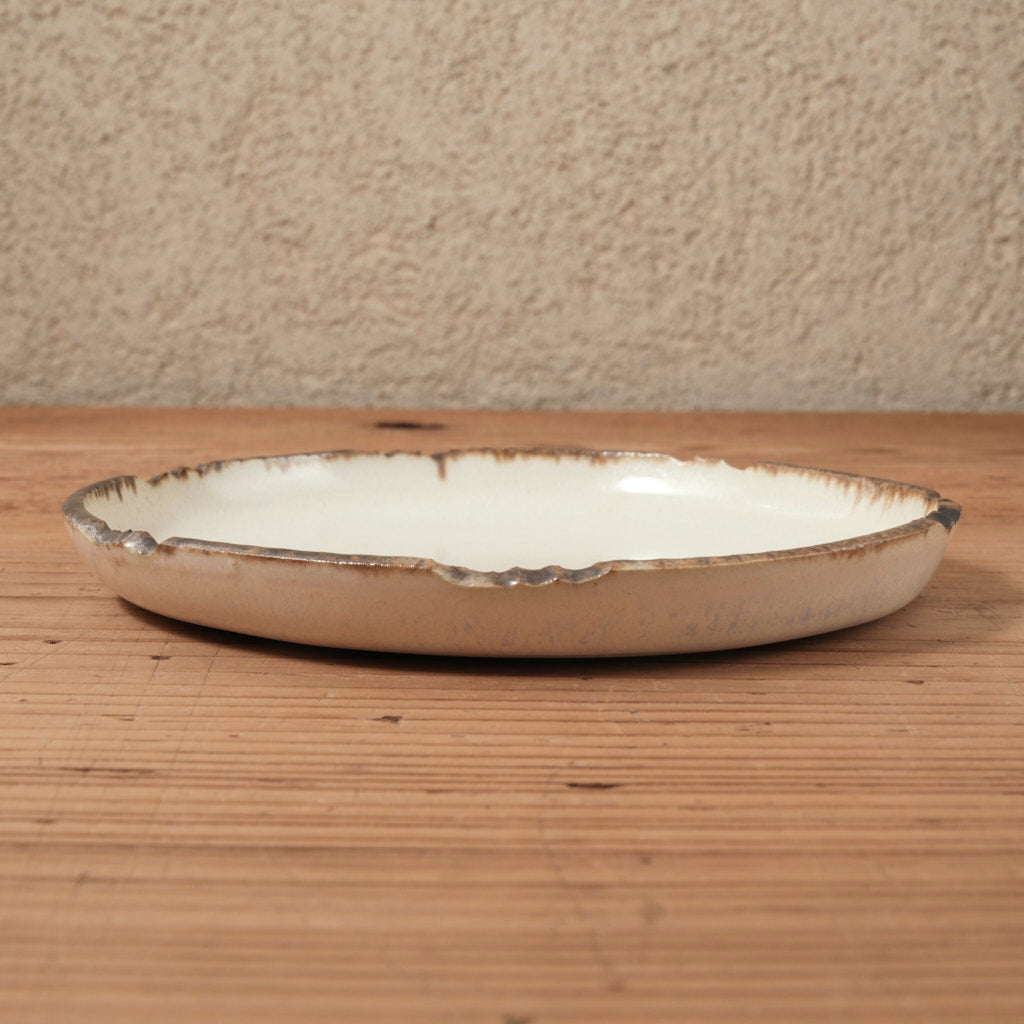 [ 松尾 亮佑 ] フラットリムプレート｜17.5cm｜Brown