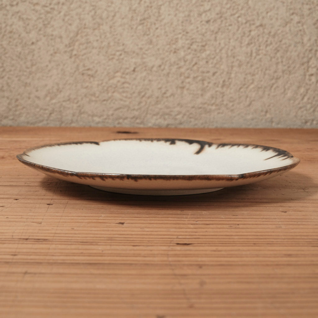 [ 松尾 亮佑 ] 輪花皿 18cm｜Brown