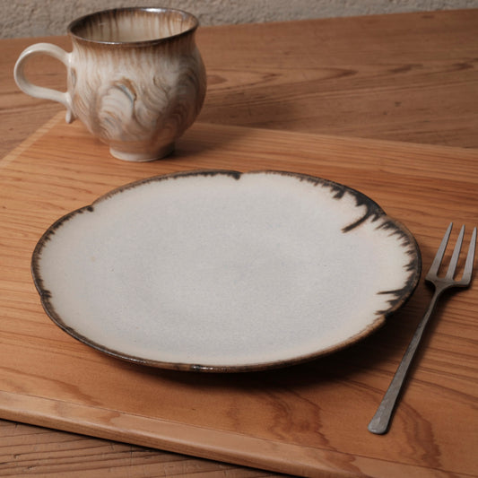 [ 松尾 亮佑 ] 輪花皿 18cm｜Brown