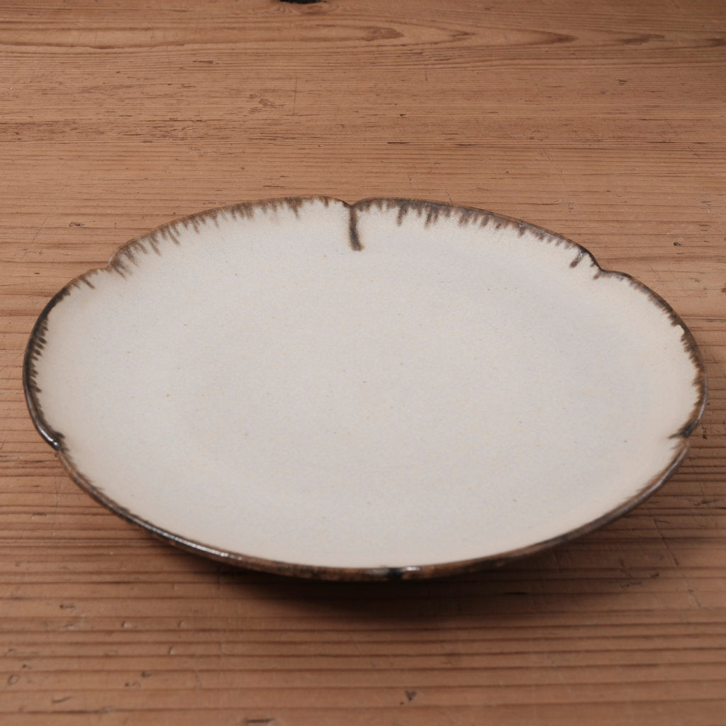 [ 松尾 亮佑 ] 輪花皿 21cm｜Brown