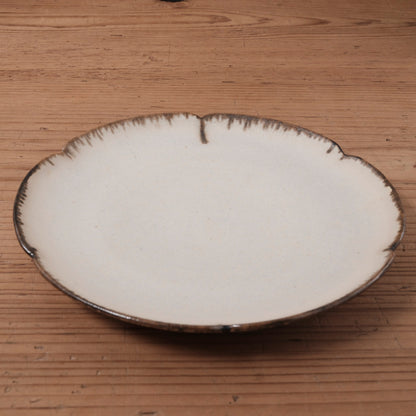 [ 松尾 亮佑 ] 輪花皿 21cm｜Brown