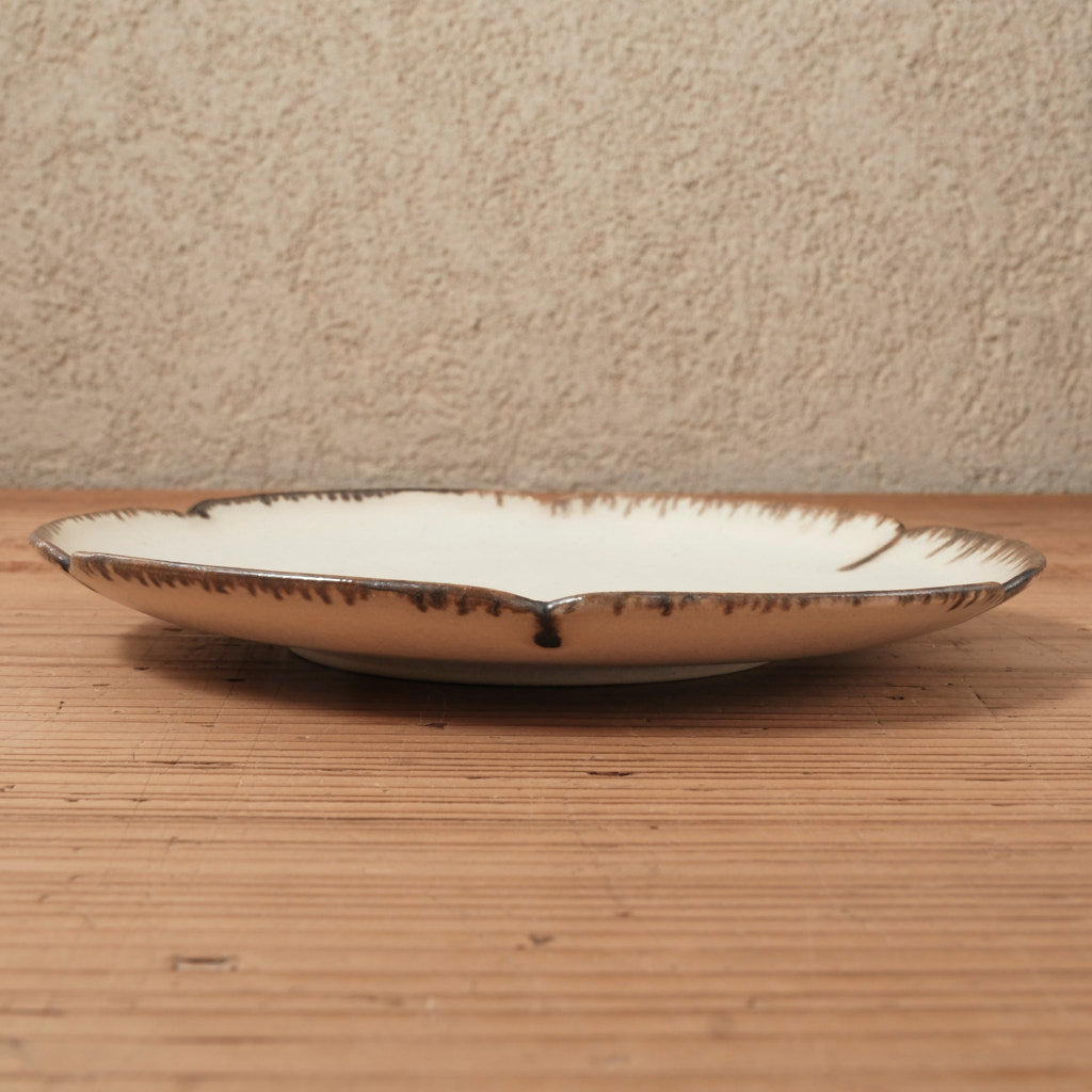 [ 松尾 亮佑 ] 輪花皿 21cm｜Brown