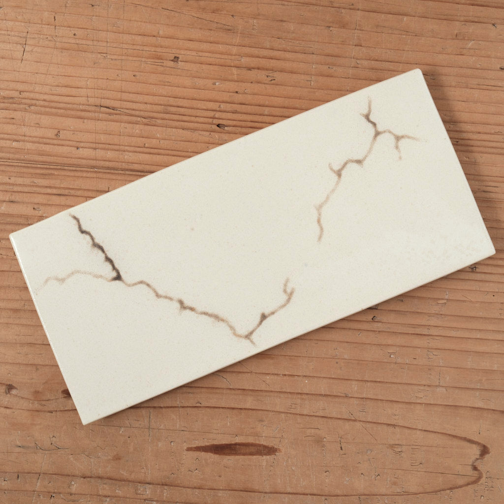 [ 松尾 亮佑 ] 長角プレート Line carving plate / 24 cm / Brown