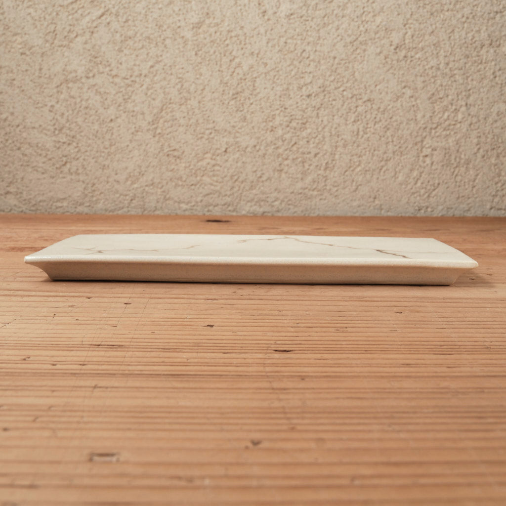 [ 松尾 亮佑 ] 長角プレート Line carving plate / 24 cm / Brown