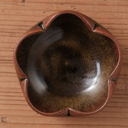 [ 北側 雄一 ] 輪花小鉢 窯変蕎麦釉