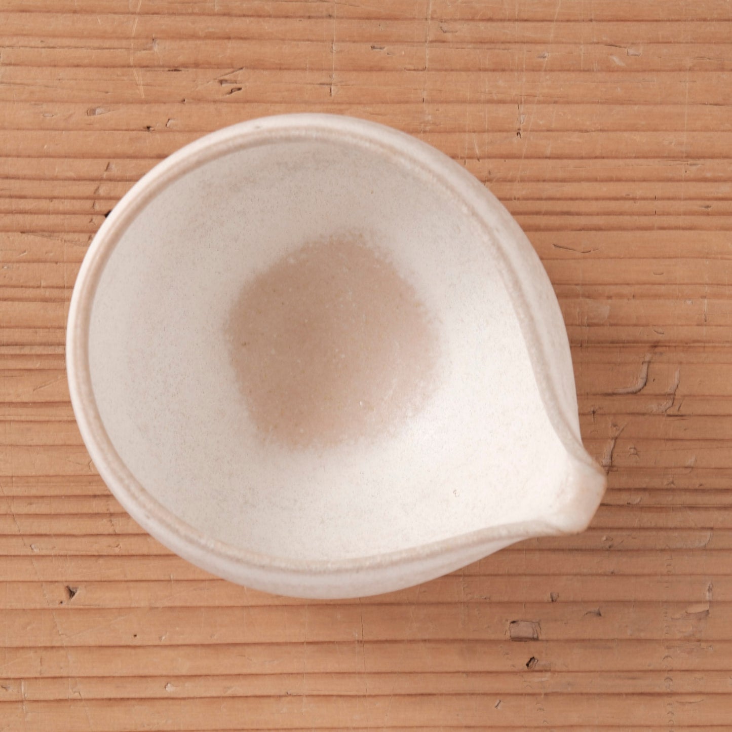 [ 北側 雄一 ] 片口 白砂釉