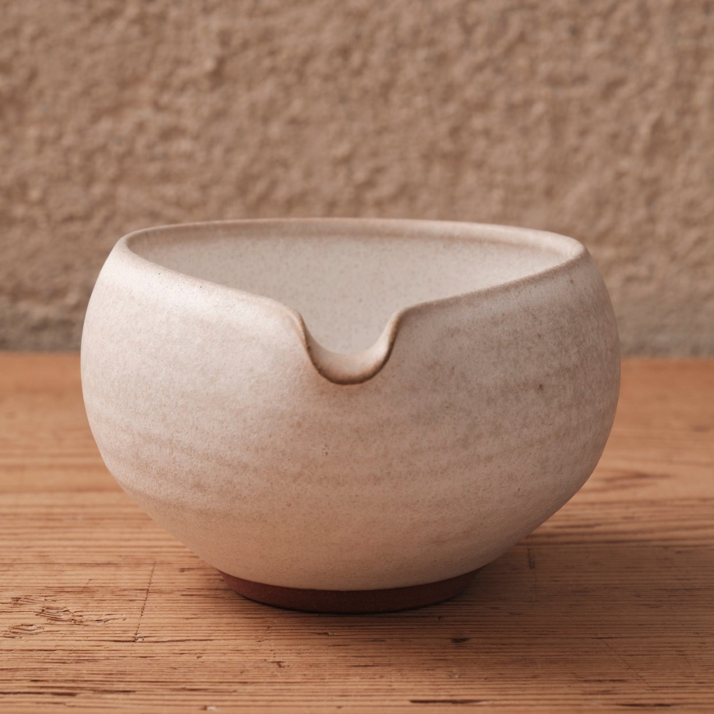 [ 北側 雄一 ] 片口 白砂釉