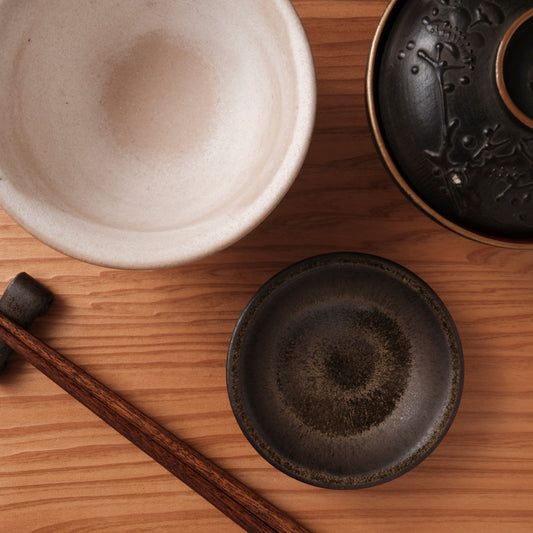 [ 北側 雄一 ] リム豆皿 窯変黒釉