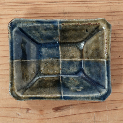 [ 田尾 明子 ] 色釉角小鉢 青‐織部 幅約11cm