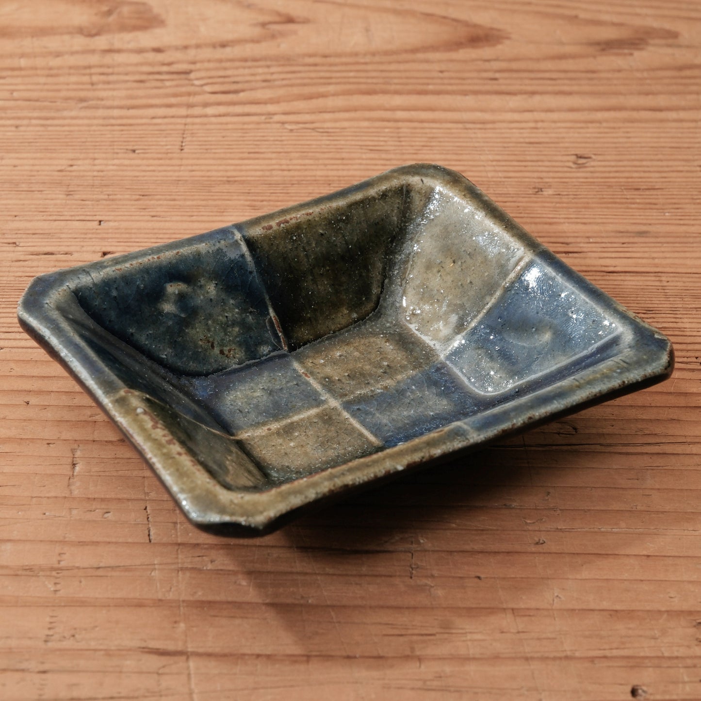 [ 田尾 明子 ] 色釉角小鉢 青‐織部 幅約11cm