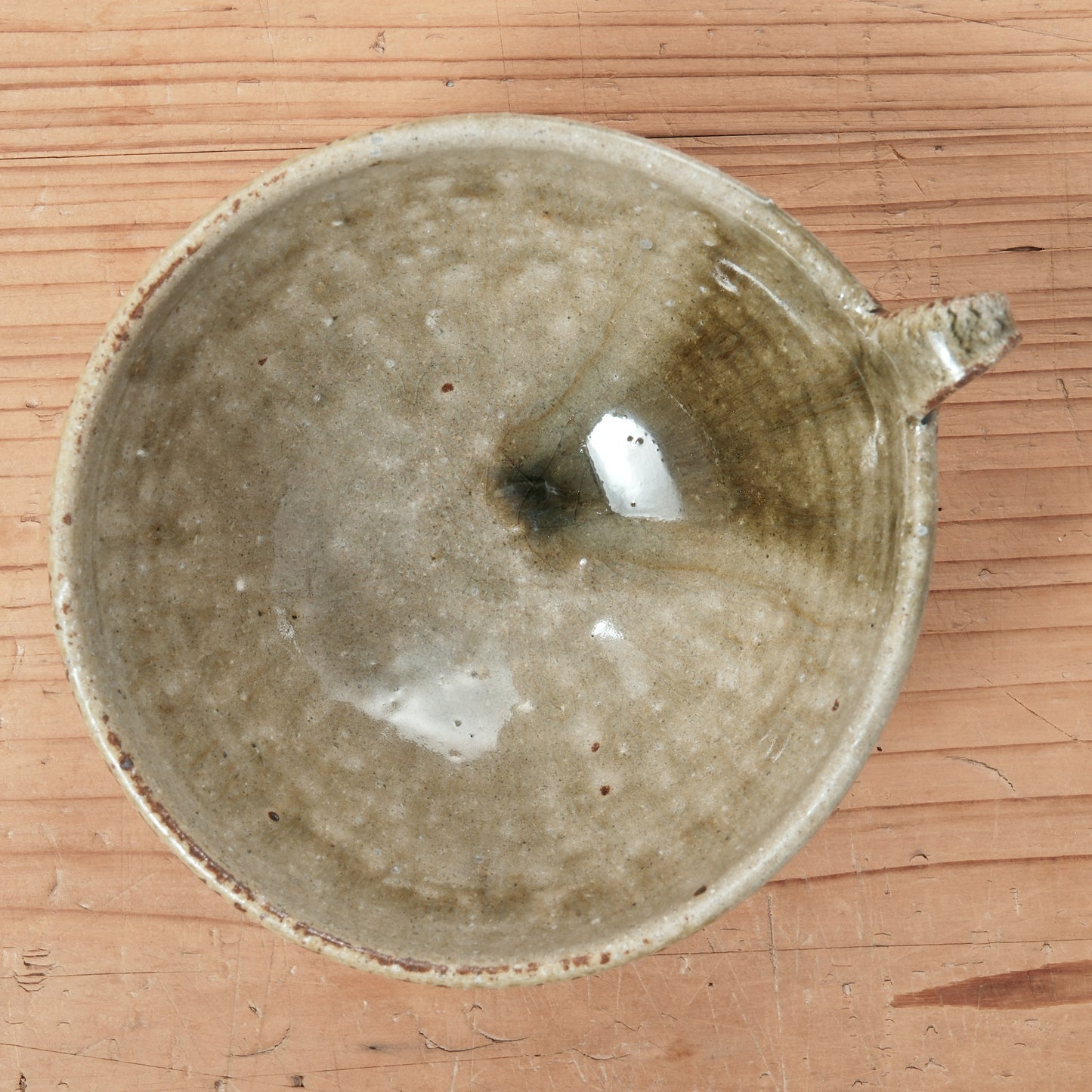 [ 田尾 明子 ] 灰釉ちびナス小鉢 幅約14cm