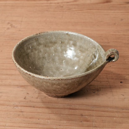 [ 田尾 明子 ] 灰釉ちびナス小鉢 幅約14cm