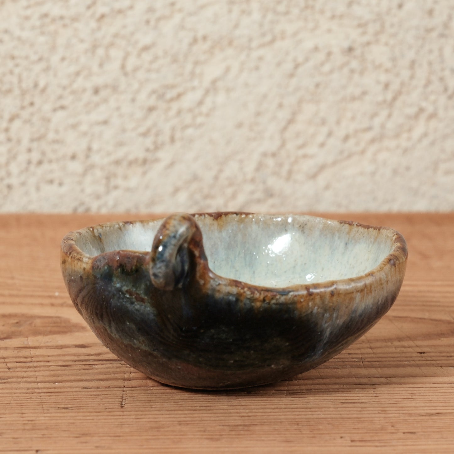 [ 田尾 明子 ] あけび豆鉢 幅約10.5cm