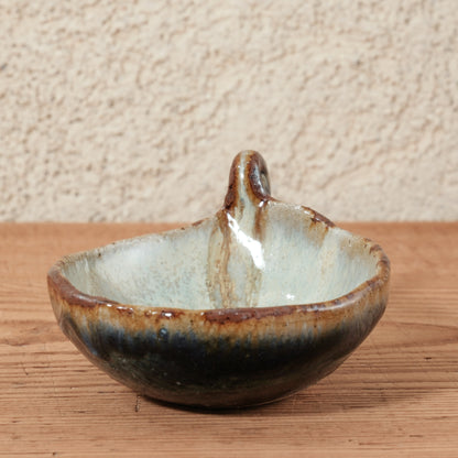 [ 田尾 明子 ] あけび豆鉢 幅約10.5cm