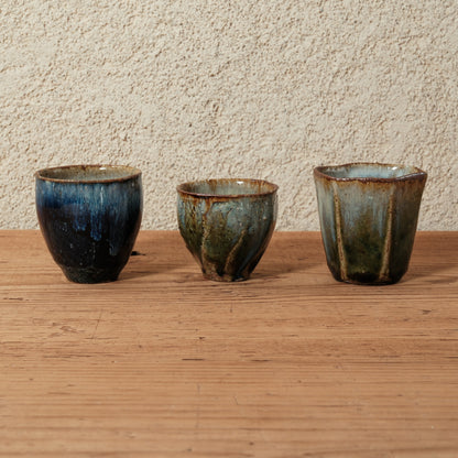 [ 田尾 明子 ] ぐい呑み-織部01 幅約6.4cm×高約6.5cm