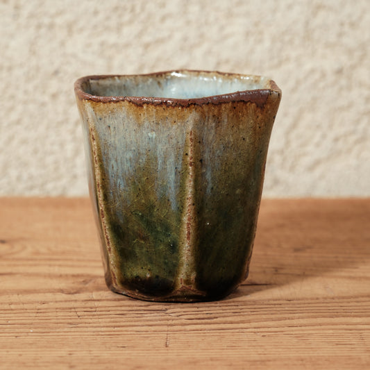 [ 田尾 明子 ] ぐい呑みL 織部 幅約6.4cm×高約6.5cm