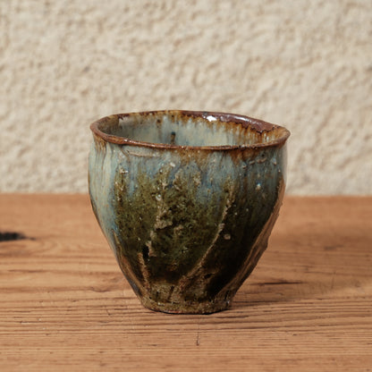 [ 田尾 明子 ] ぐい呑みS 織部 幅約6.0cm×高約5.5cm