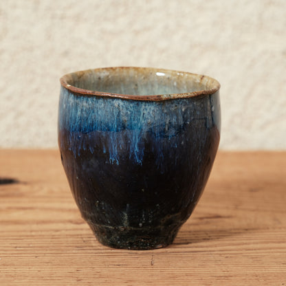 [ 田尾 明子 ] ぐい呑み-青釉01 幅約6.4cm×高約6.4cm