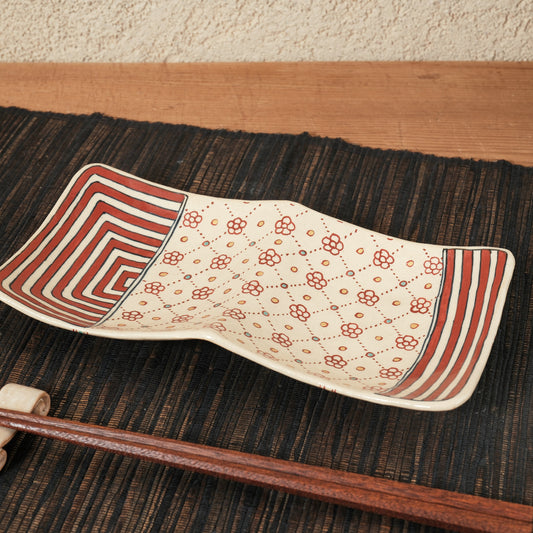 [ 加藤 喜道 ] 2ツ仕切りplate 幅約21.5cm 赤絵・金彩 A