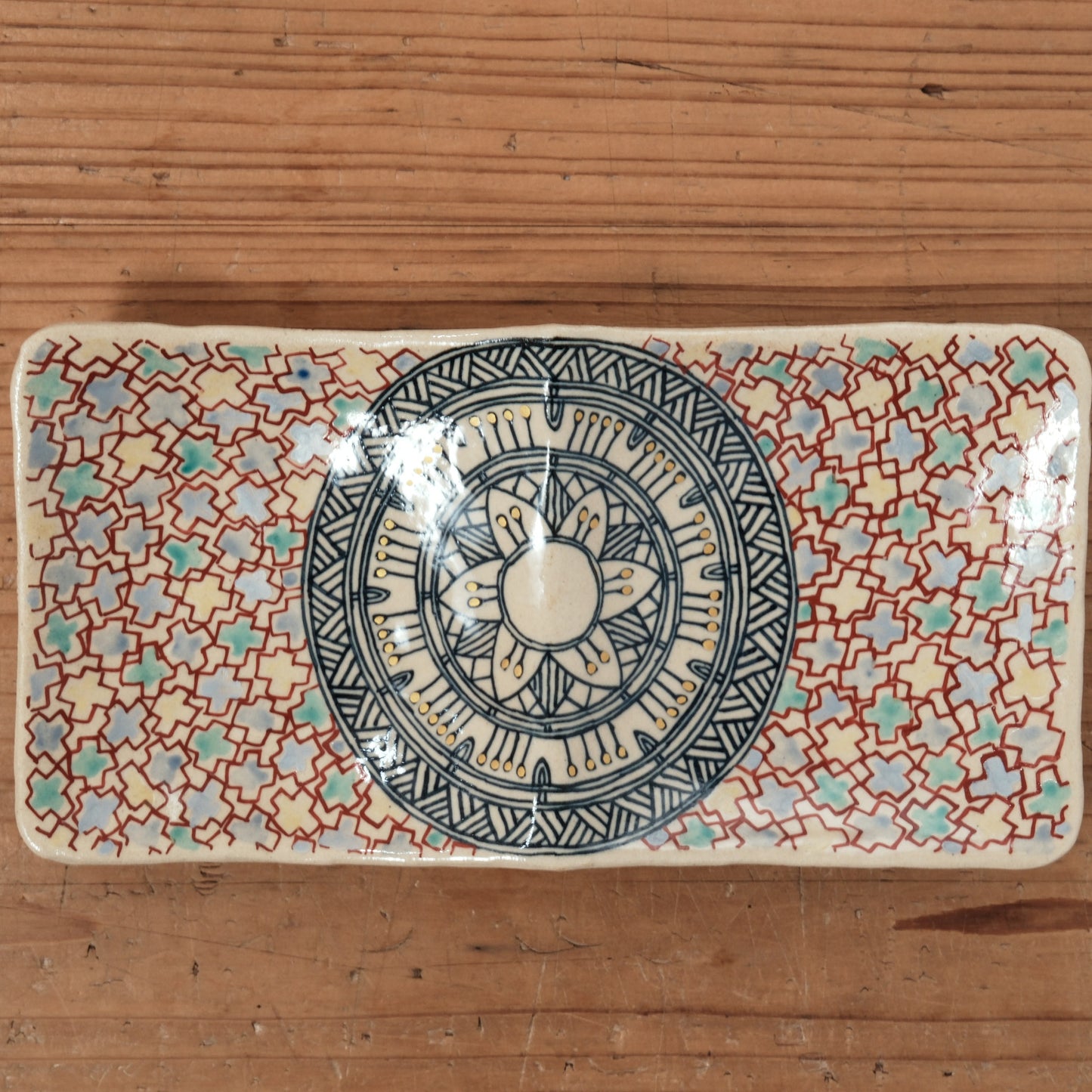 [ 加藤 喜道 ] 2ツ仕切りplate 幅約21.5cm 赤絵・金彩 B