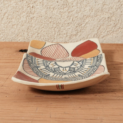[ 加藤 喜道 ] 2ツ仕切りplate 幅約21.5cm 赤絵・金彩 D
