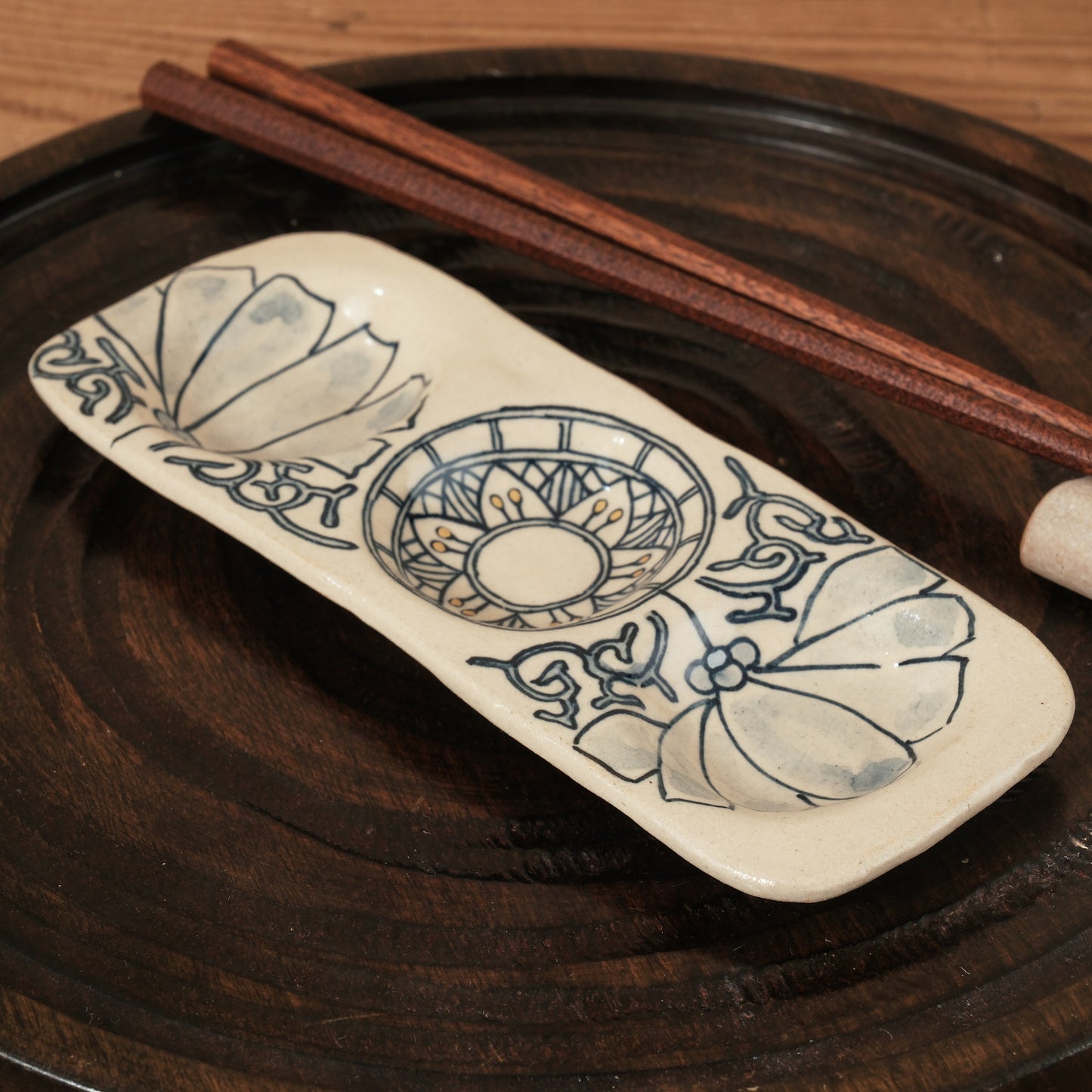 [ 加藤 喜道 ] 3点薬味plate 幅約18cm 赤絵・金彩 B