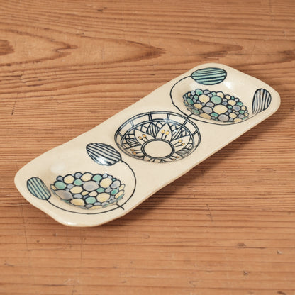 [ 加藤 喜道 ] 3点薬味plate 幅約18cm 赤絵・金彩 C