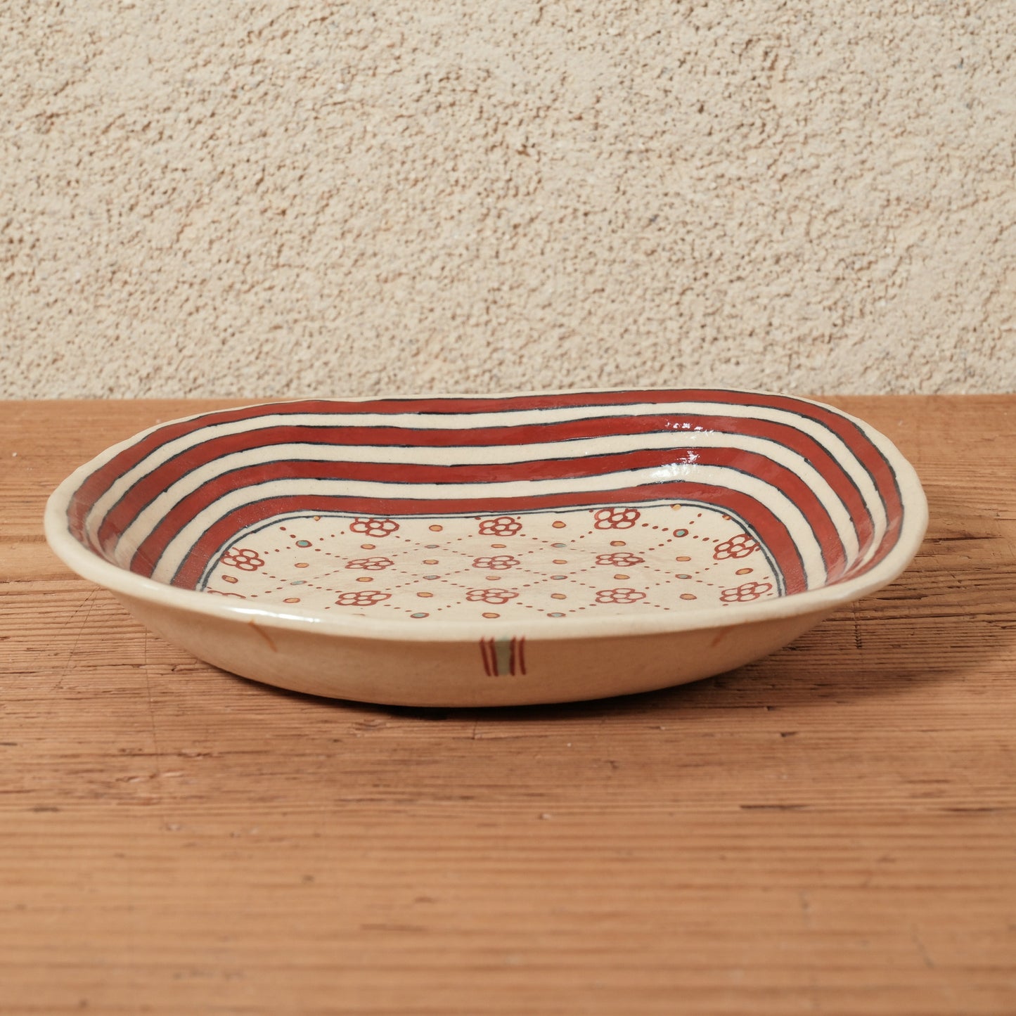 [ 加藤 喜道 ] 正方形 plate 幅約17cm 赤絵・金彩 A