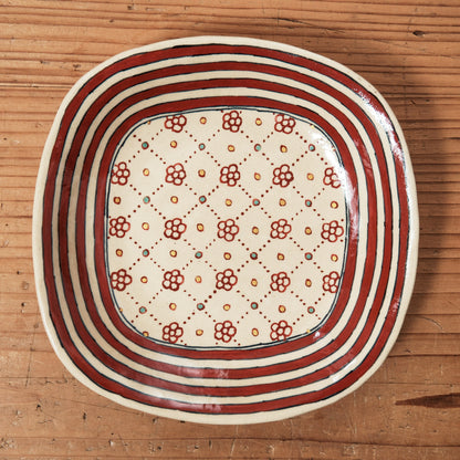 [ 加藤 喜道 ] 正方形 plate 幅約17cm 赤絵・金彩 A