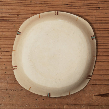 [ 加藤 喜道 ] 正方形 plate 幅約17cm 赤絵・金彩 A