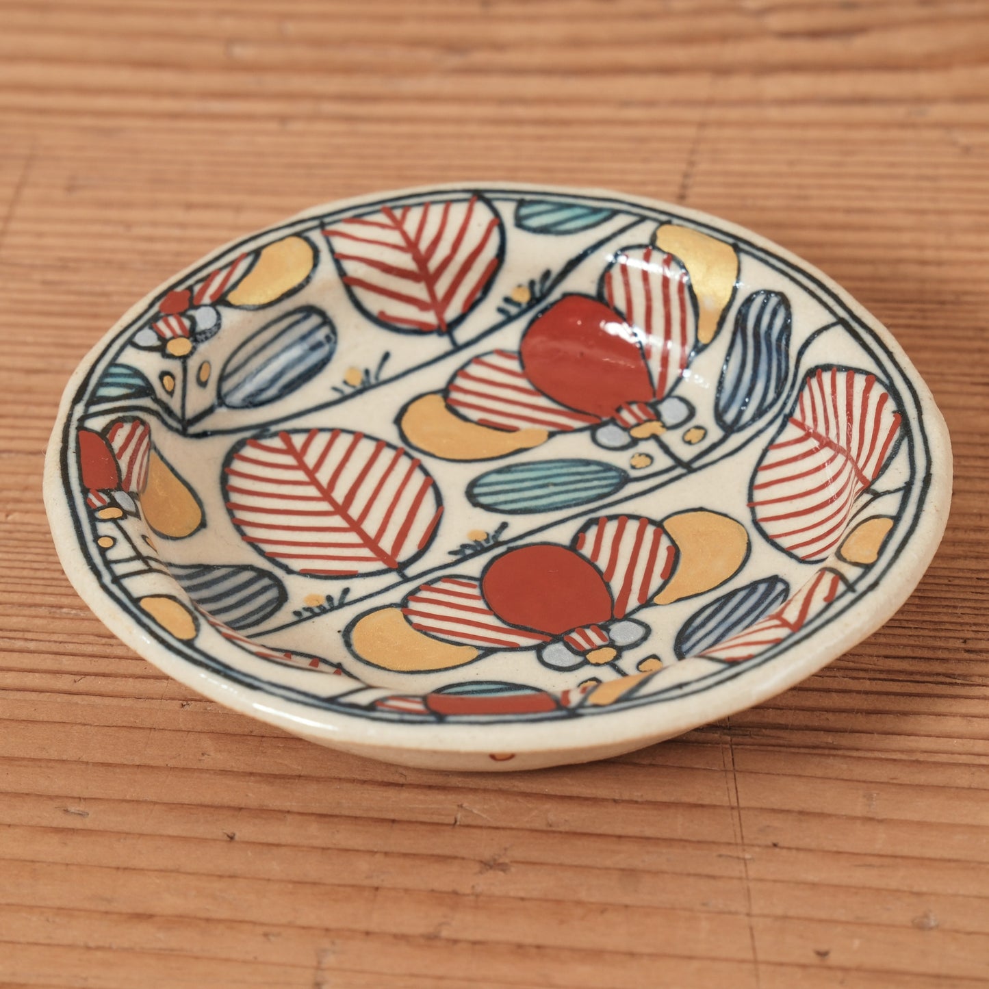 [ 加藤 喜道 ] 豆皿 直径約8.5cm 赤絵・金彩 A