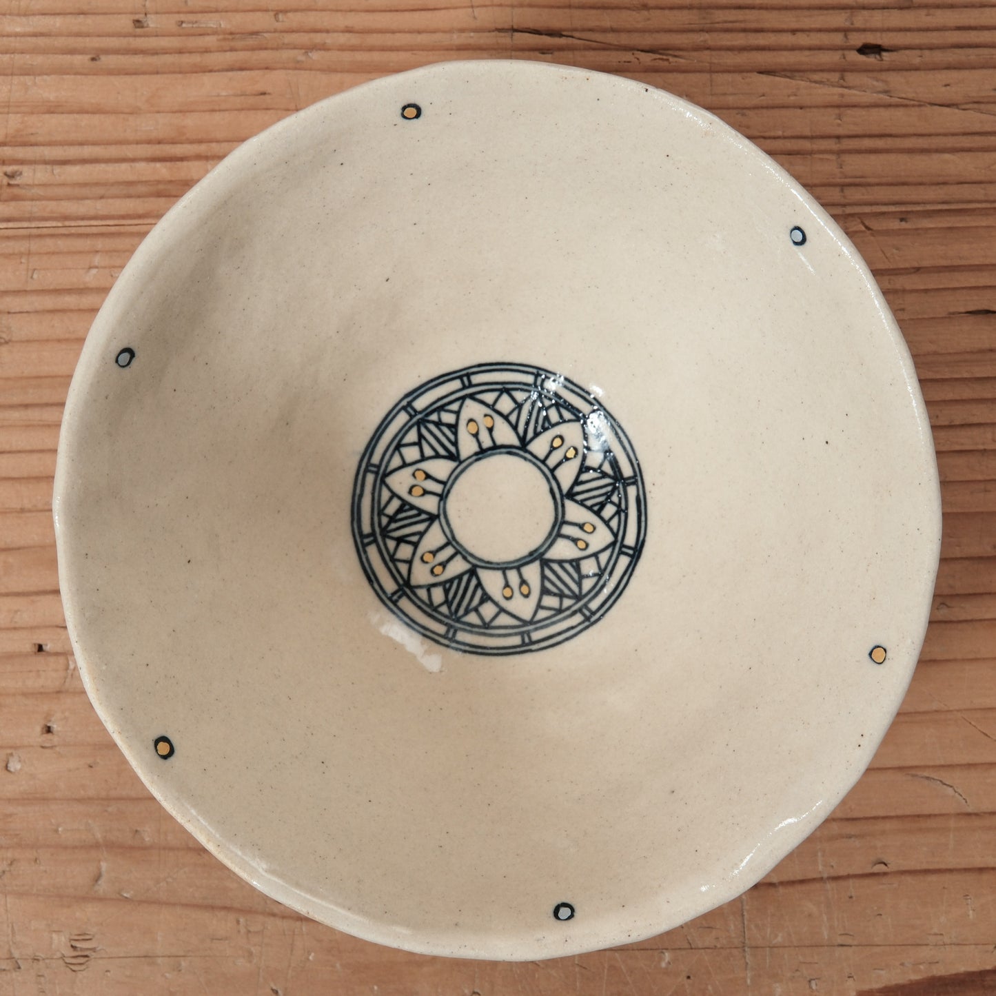 [ 加藤 喜道 ] bowl・飯茶碗 直径約13.5cm 赤絵・金彩 A